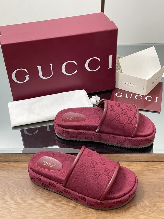 Gucci Embroidered Pattern Wide Strap Platform Slide Sandals