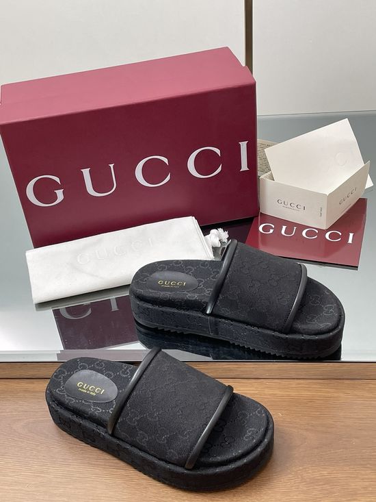 Gucci Embroidered Pattern Wide Strap Platform Slide Sandals