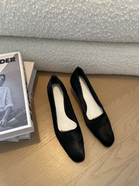 Bottega Veneta Genuine Leather Kitten Heel Dress Shoes