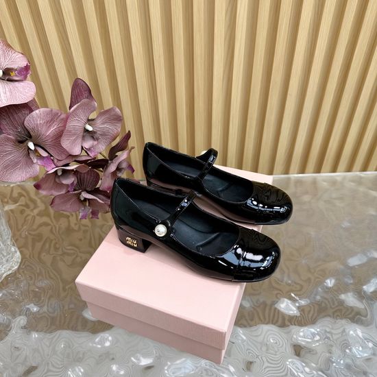 Miu Miu Chain Decorated Chunky Heel Genuine Leather Shoes