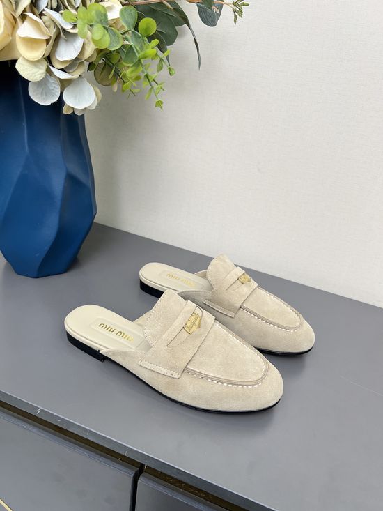 Miu Miu Classic Mule Loafers Retro Coin Decor Soft Insole