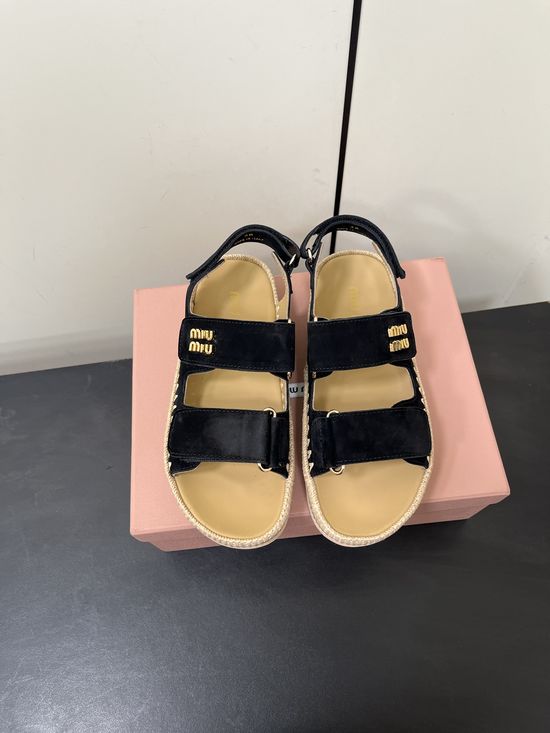 Miu Miu Raffia Trim Hook And Loop Fastener Casual Sandals
