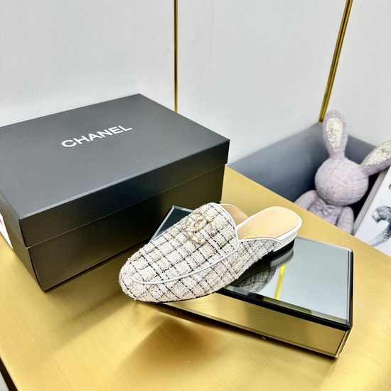 Chanel Pointed Toe Sheepskin Leather Sole Casual Flats