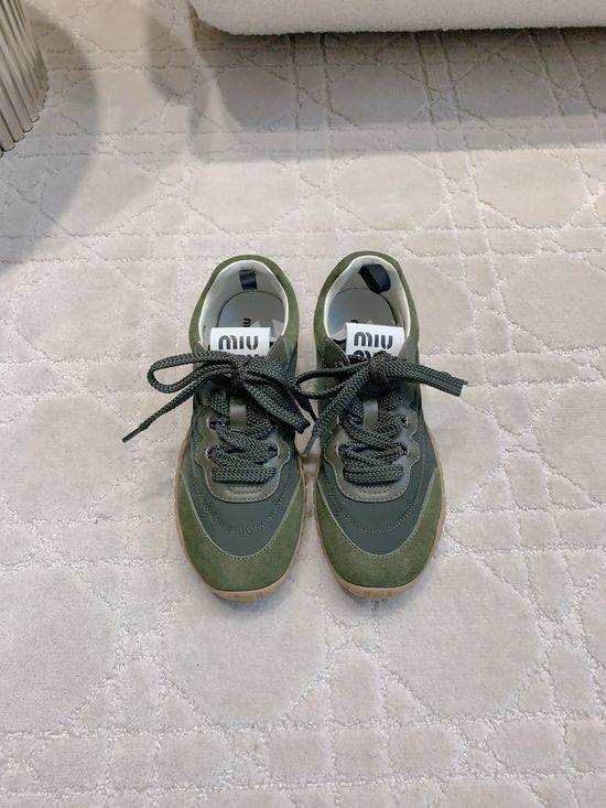 Lululemon Casual Sneakers Comfortable Fashionable Stylish Soft Sole Daily Shoes