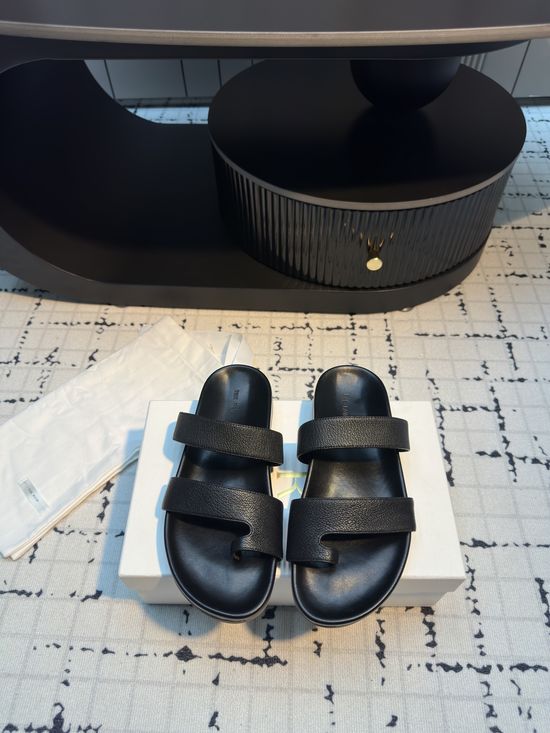 Poeve Genuine Leather Flip Flops Non Slip Soft Casual Slippers