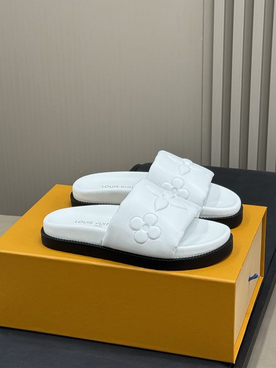 Louis Vuitton Classic Stylish Versatile Daily Casual Flat Shoes