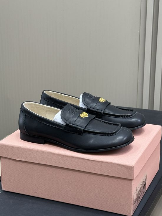 Miu Miu Premium Soft Leather Comfortable Casual Driving Loafers