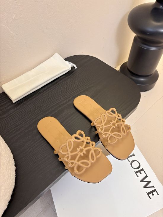 Loewe Minimalist Design Leather Slip-on Shoes