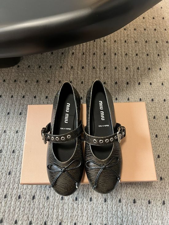 Miu Miu Comfortable Ballet Bow Soft Sole Flats