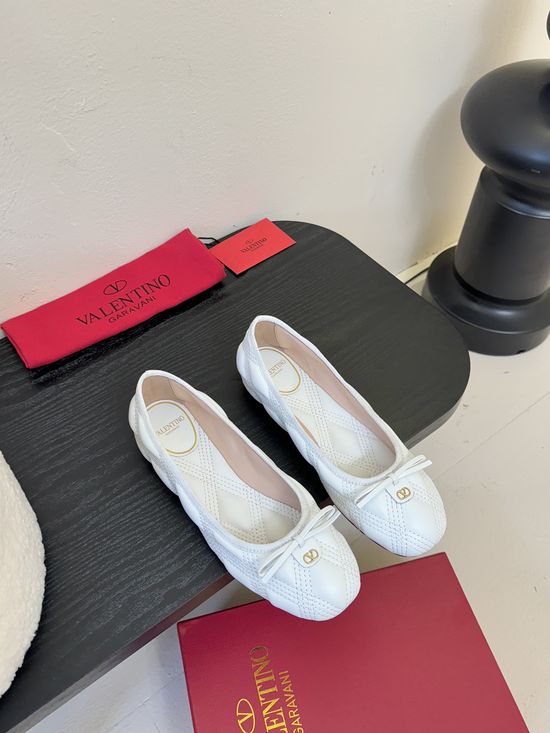 Valentino Classic Quilted Bow Ballet Flats in Soft Leather
