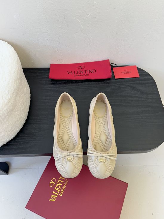 Valentino Classic Quilted Bow Ballet Flats in Soft Leather