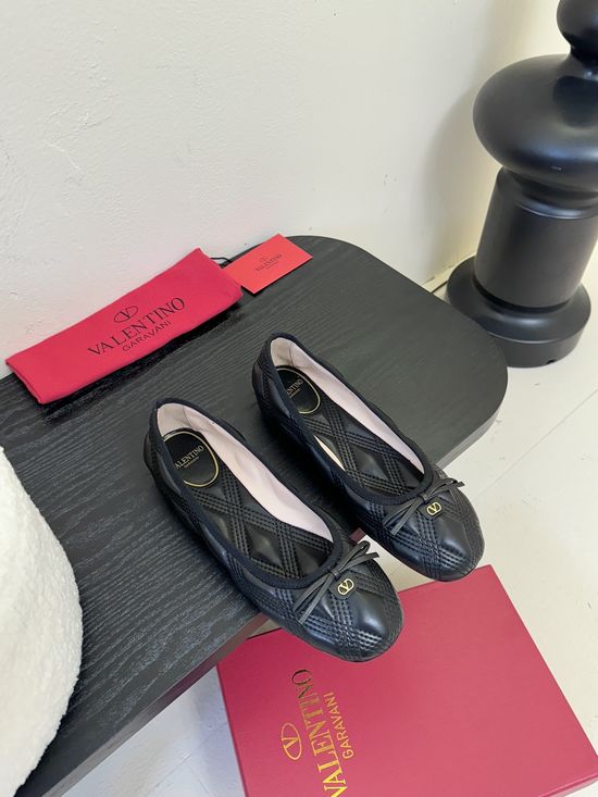 Valentino Classic Quilted Bow Ballet Flats in Soft Leather