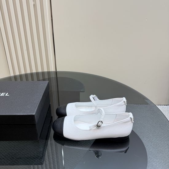 Chanel Elegant Color-block Square Toe Dress Shoes Soft Leather Upper