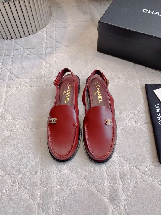 Chanel Classic Logo Decor Leather Comfortable All-match Loafers