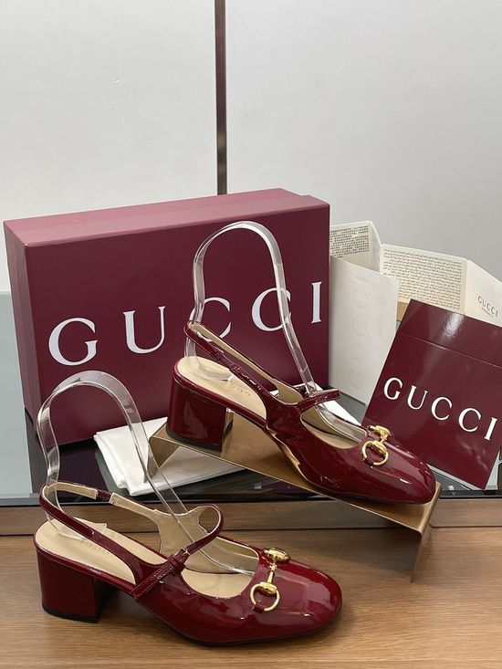 Gucci Patent Leather Chunky Heel Mary Jane Slingback Shoes