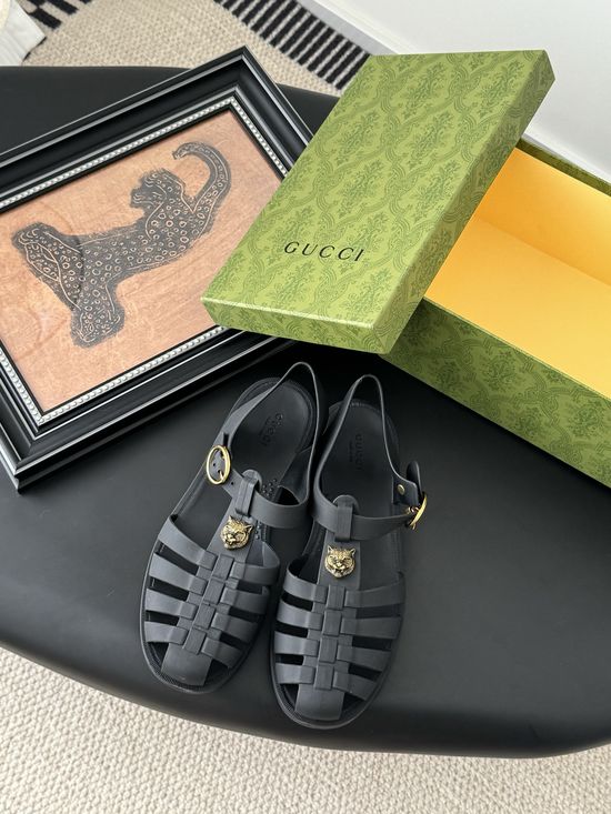 Gucci Waterproof Durable Soft Material Casual Jelly Slides