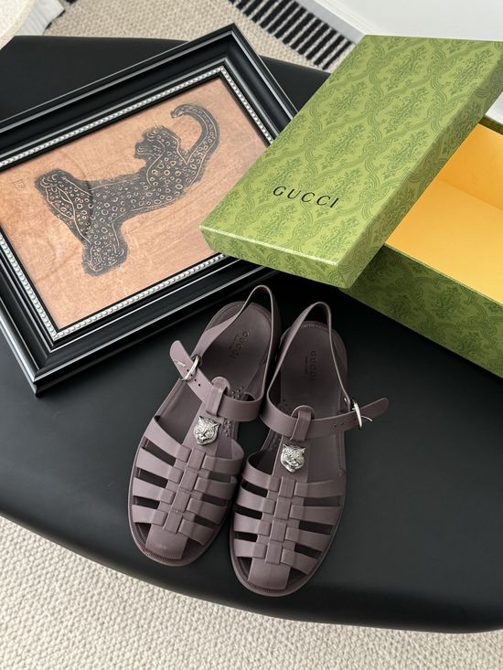 Gucci Waterproof Durable Soft Material Casual Jelly Slides