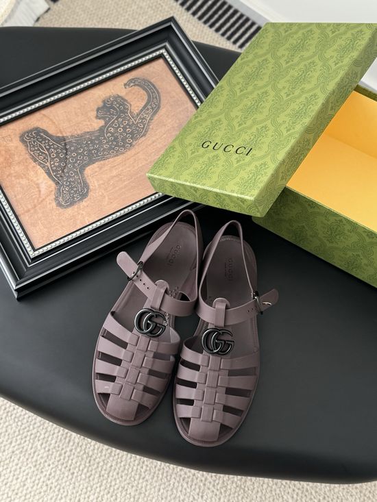 Gucci Waterproof Durable Soft Material Casual Jelly Slides