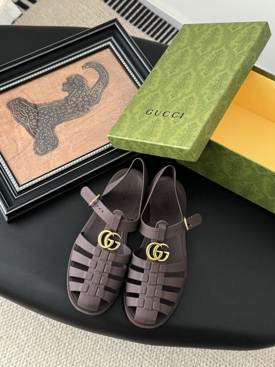 Gucci Waterproof Durable Soft Material Casual Jelly Slides