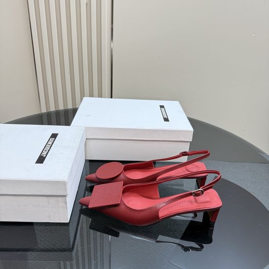 Jacquemus Elegant Pointed Toe Bow Decor Heels Multi Material Upper