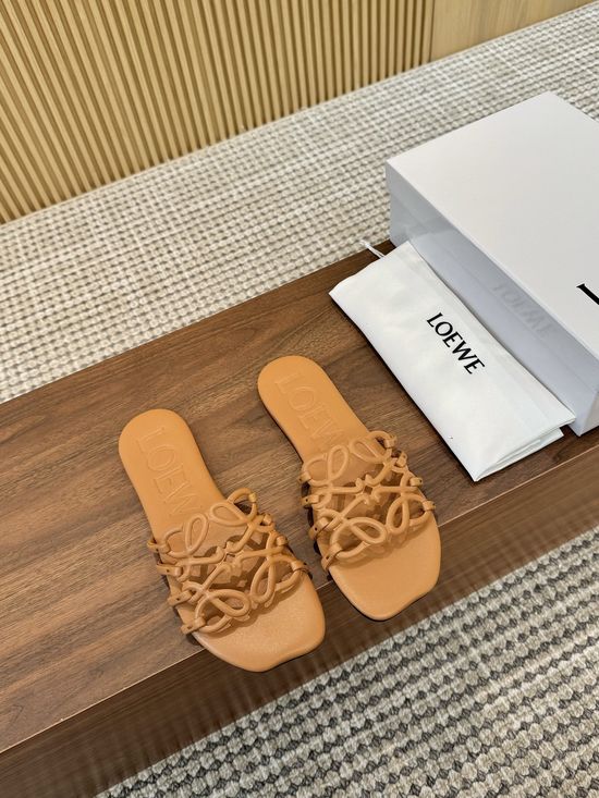 Loewe Hollow Out Breathable Comfort Casual Slides