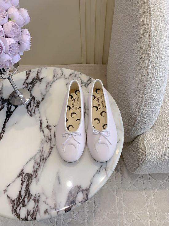 Repetto Unique Crescent Flat Ballet Shoes with Soft Leather