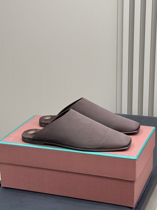 Loro Piana Comfortable Half-slip-on Shoes with Cloud-like Feel