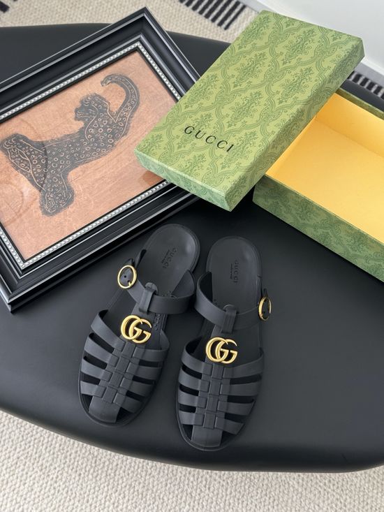 Gucci Waterproof Durable Soft Material Casual Jelly Slides
