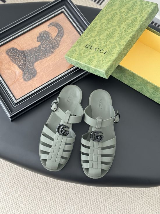 Gucci Waterproof Durable Soft Material Casual Jelly Slides