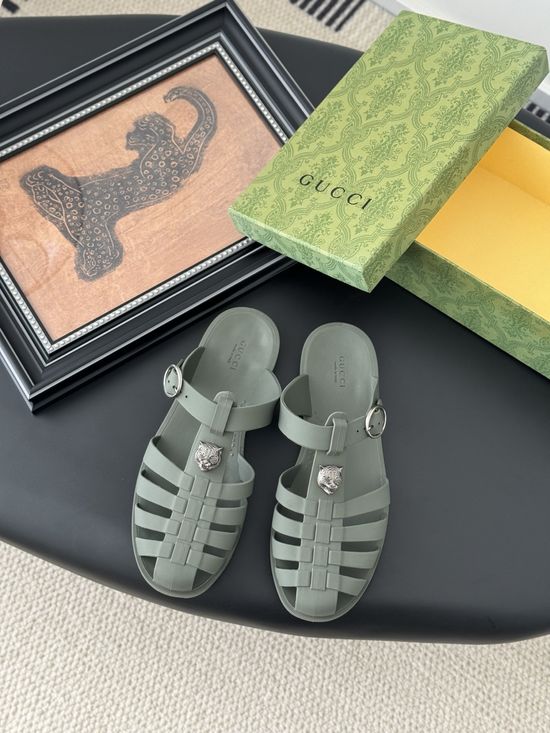 Gucci Waterproof Durable Soft Material Casual Jelly Slides
