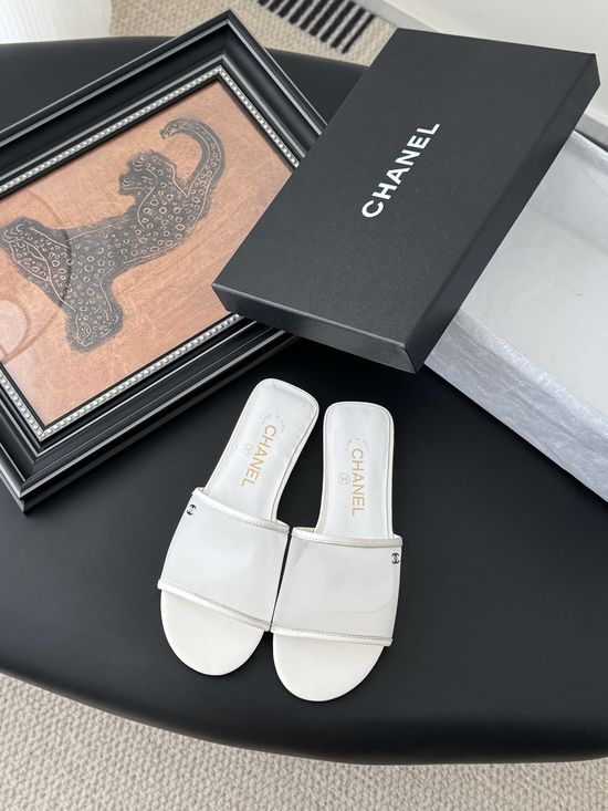 Chanel Breathable Mesh Comfortable Slip On Daily Slides