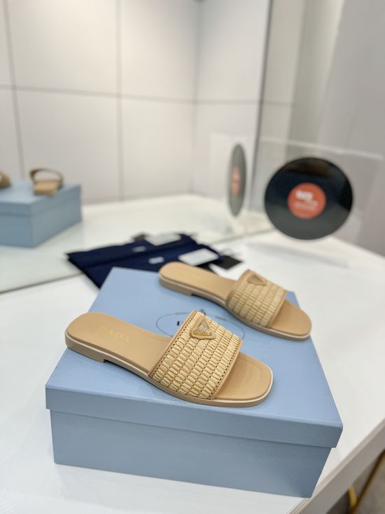 Prada Chic Woven Slippers Inspired by Geometric Architecture