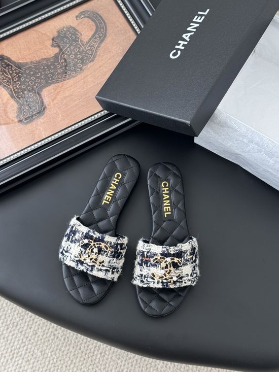Chanel Quilted Texture Non-slip Genuine Leather Sole Slides