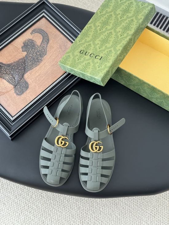 Gucci Waterproof Durable Soft Material Casual Jelly Slides