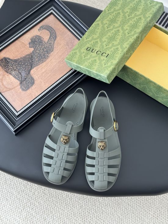 Gucci Waterproof Durable Soft Material Casual Jelly Slides