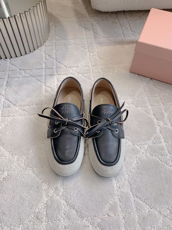 Miu Miu Lace-Up Casual Canvas Leather Boat Shoes
