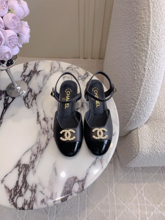 Chanel Classic Chunky Heel Mary Jane Shoes Leather Upper Comfortable