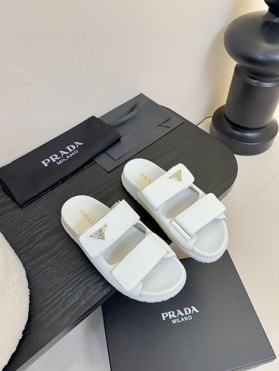 Prada Leather Hook Loop Flat Non Slip Casual Comfortable Sandals