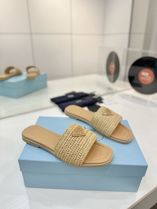 Prada Chic Woven Slippers Inspired by Geometric Architecture