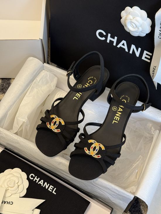 Chanel Sheepskin Sandals With Enamel Pearl Delicate Details