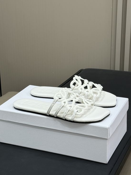 Loewe Cowhide Upper Comfortable Casual Slip On Slippers