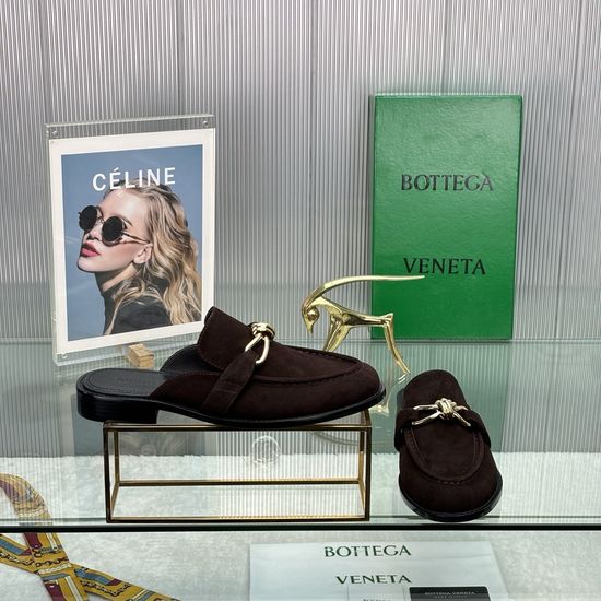 Bottega Veneta Round Toe Loafers with Decorative Buckle Premium Soft Upper Durable Sole
