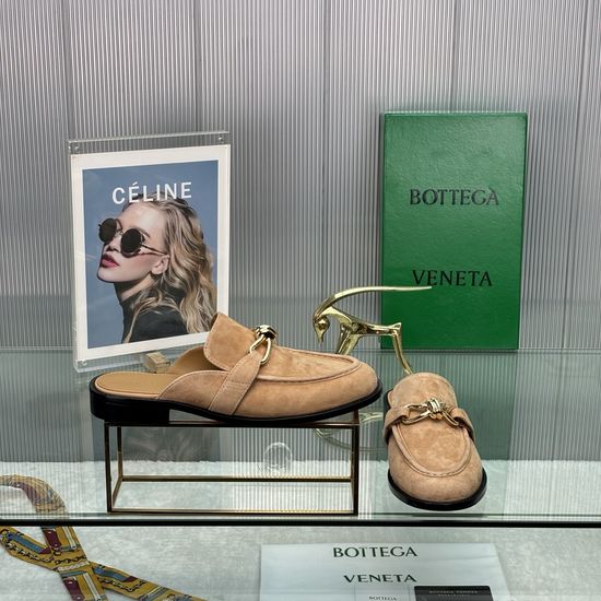Bottega Veneta Round Toe Loafers with Decorative Buckle Premium Soft Upper Durable Sole
