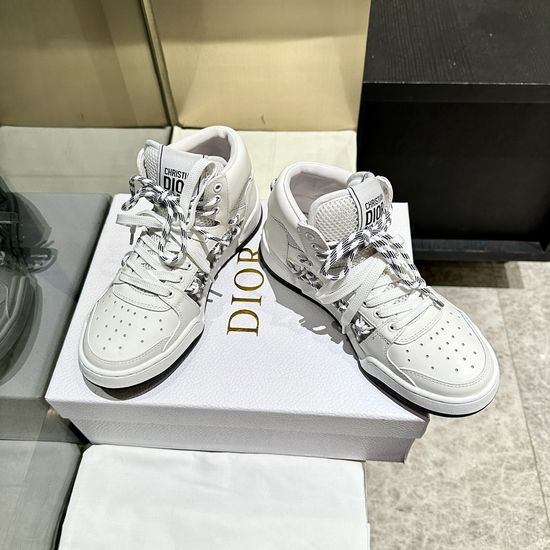 Christian Dior Hollow Out Design Sneakers Lightweight Comfortable Two-tone Sole