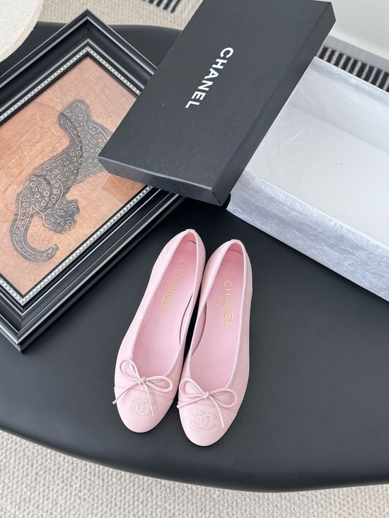 Chanel Classic Round Toe Low Heel Ballet Flats with Leather Sole