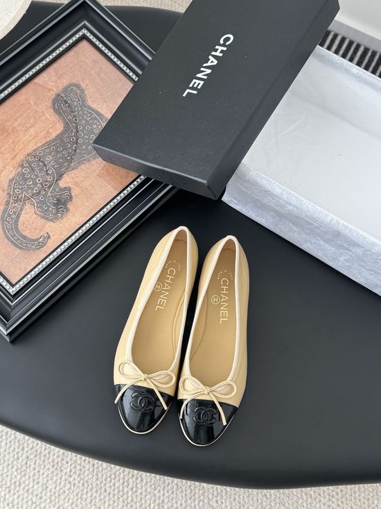 Chanel Classic Round Toe Low Heel Ballet Flats with Leather Sole