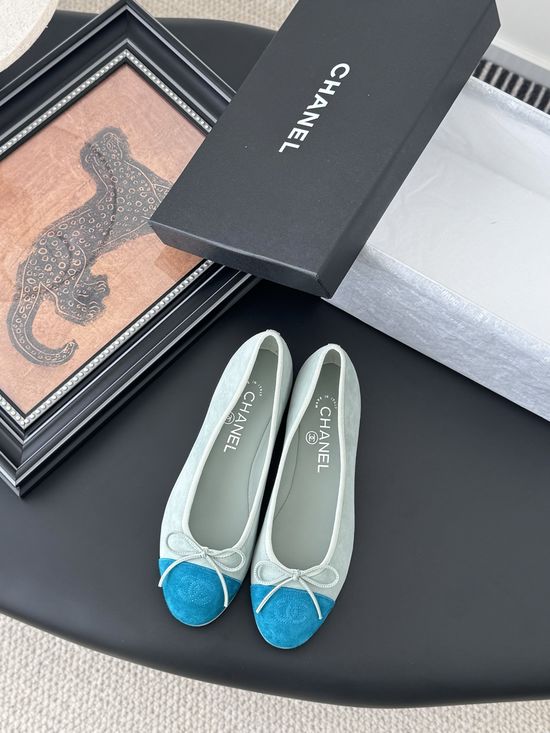 Chanel Classic Round Toe Low Heel Ballet Flats with Leather Sole