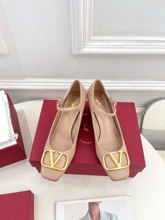 Valentino Patent Leather Mary Jane Pumps with Metal V Accent