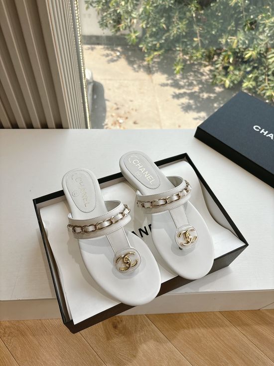 Chanel Casual Flip Flop Sandals Premium Soft Upper Material