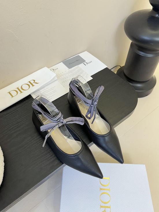 Christian Dior Lace-up Cutout Leather Ballet Flats with Removable Straps
